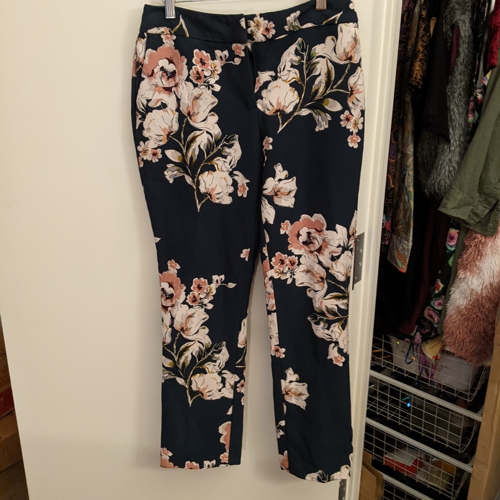 Cynthia Rowley floral bootcut stretch slacks